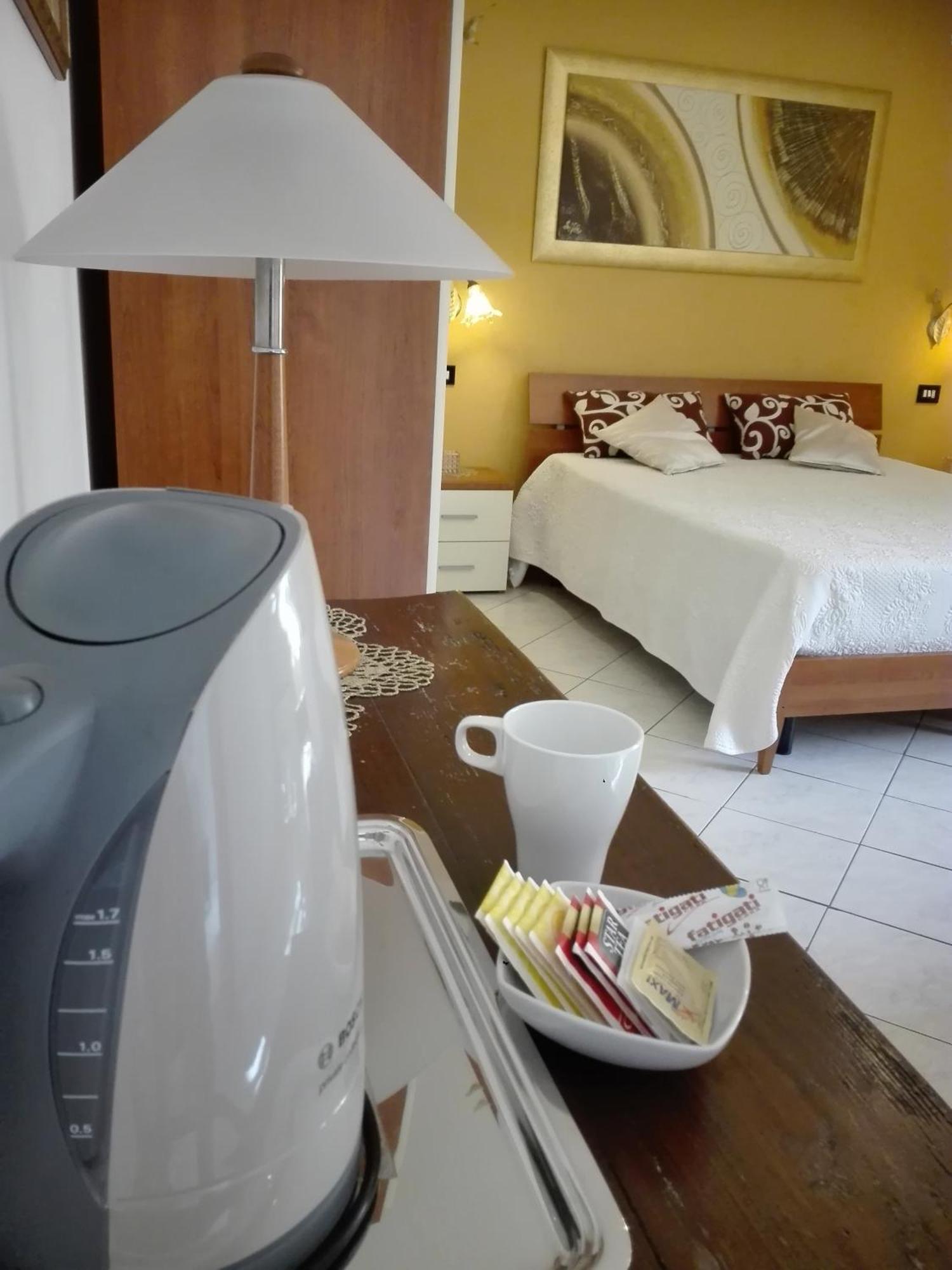 B&B Peschici Rooms Eksteriør billede